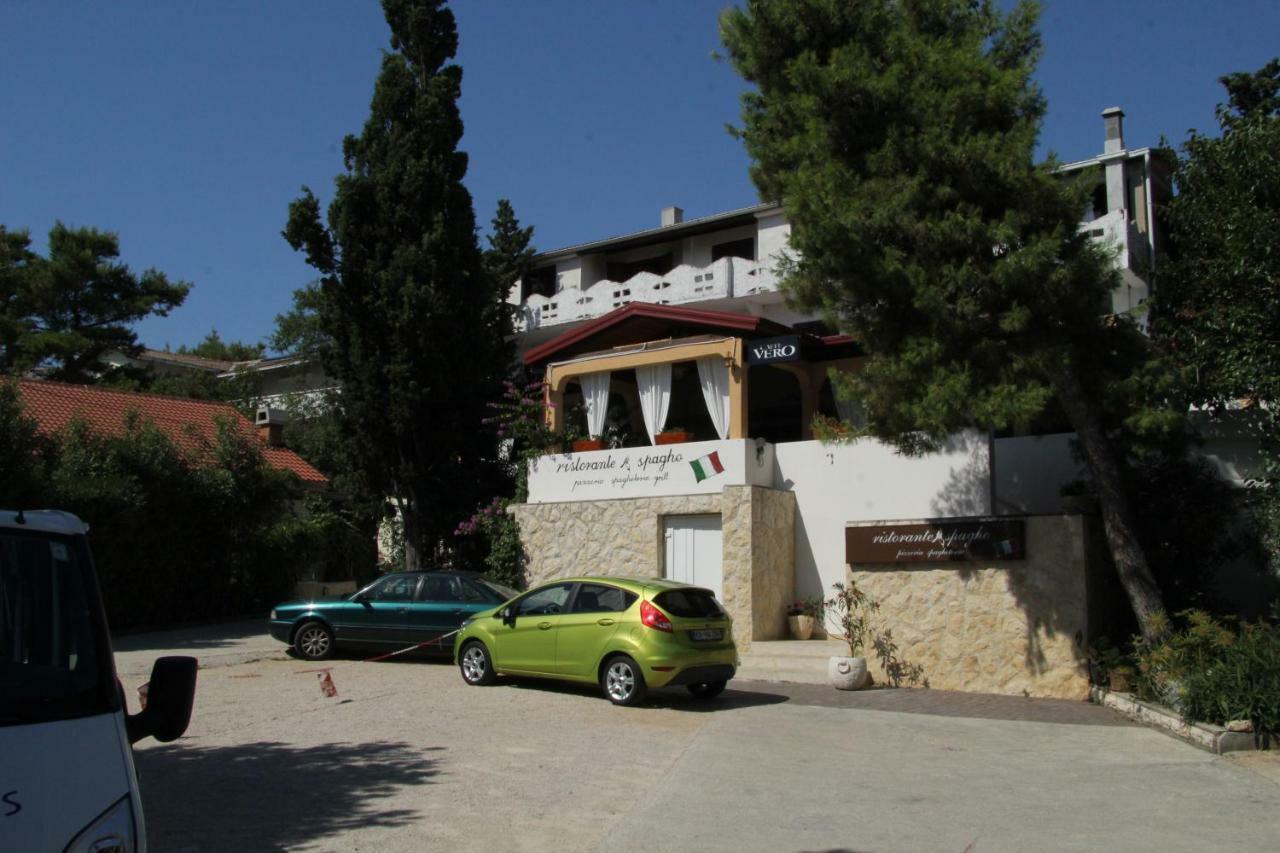 Novalja Inn 2 Dış mekan fotoğraf