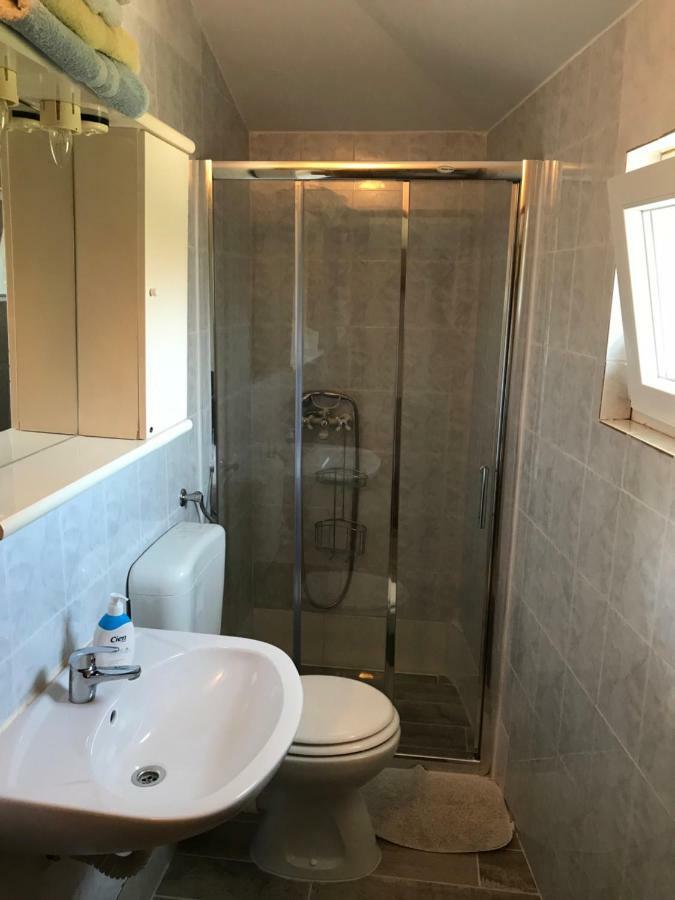 Novalja Inn 2 Dış mekan fotoğraf